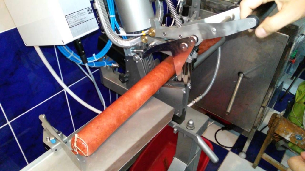 Полуавтоматический клипсатор для колбасы